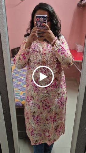 Customer video review of Inayah Beige & Pink Mulmul Long Kurta