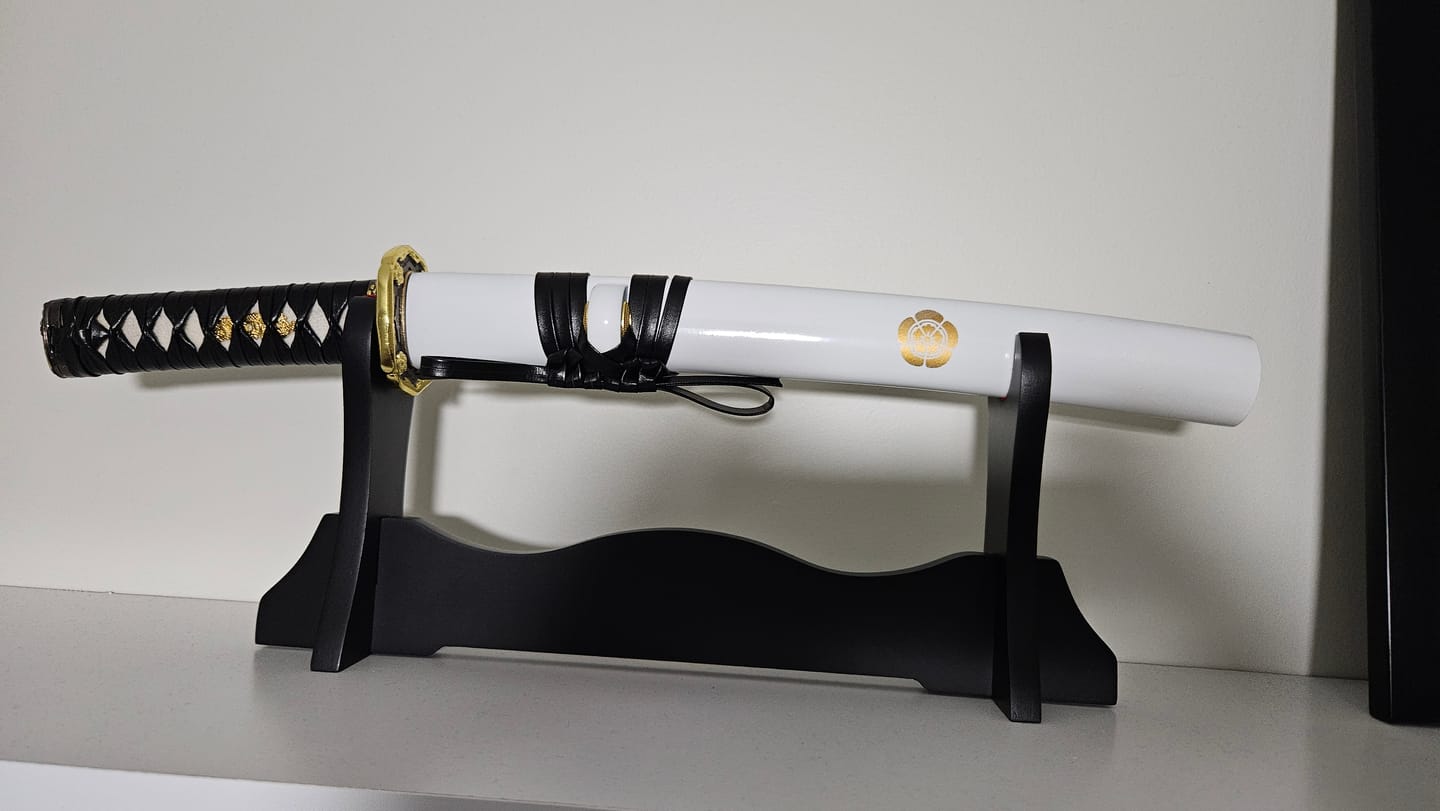 Customer photo review of Custom Tanto Build your own Tanto sword