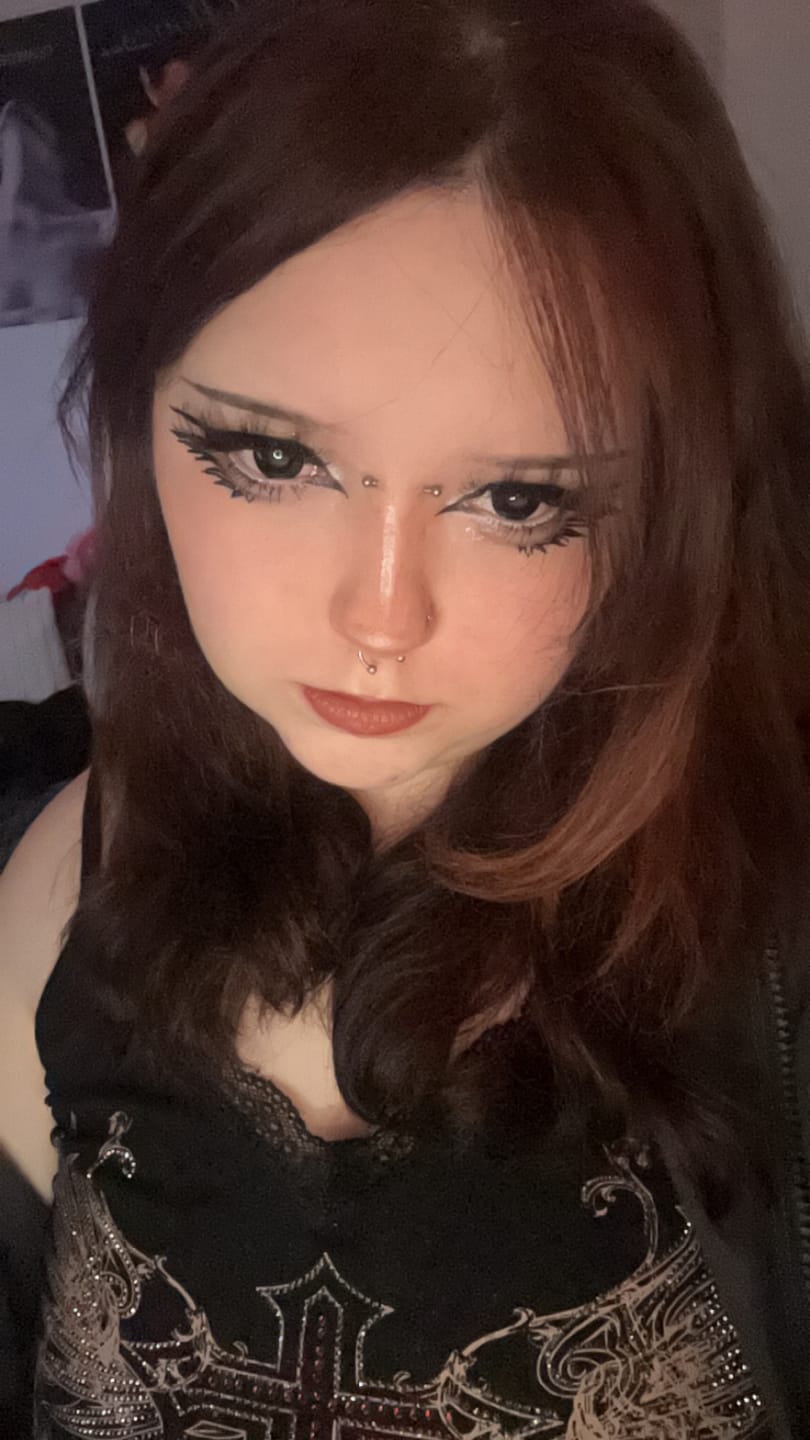 Customer photo review of Eyemoody Pure Black | 6 Months, 2 pcs