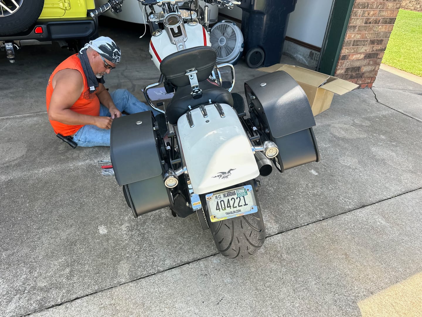 Customer photo review of 28L - Pantheon Medium Quick Mount Motorcycle Saddlebags For Harley Softail Fat Boy FLFB/S