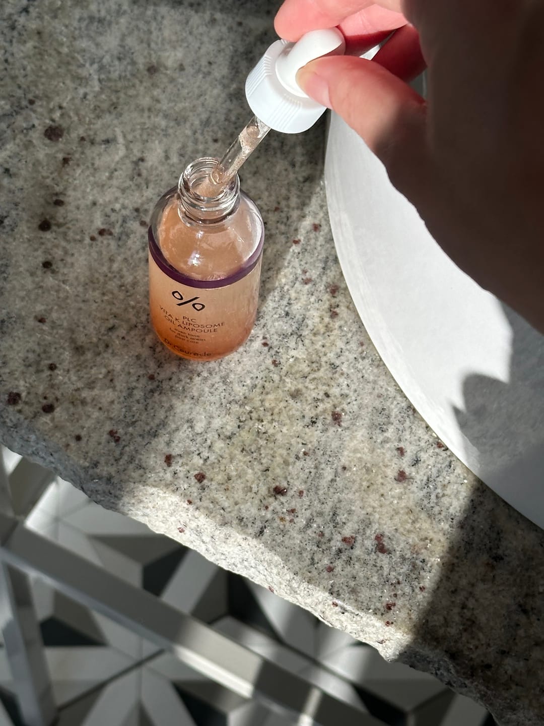 Customer photo review of Divu tekstūru liposomālais serums sejai ar K vitamīnu Dr.Ceuracle PLC Vita K Liposome oil ampoule