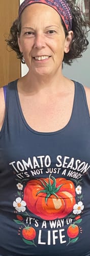 Customer photo review of I Love Gardening T-Shirt