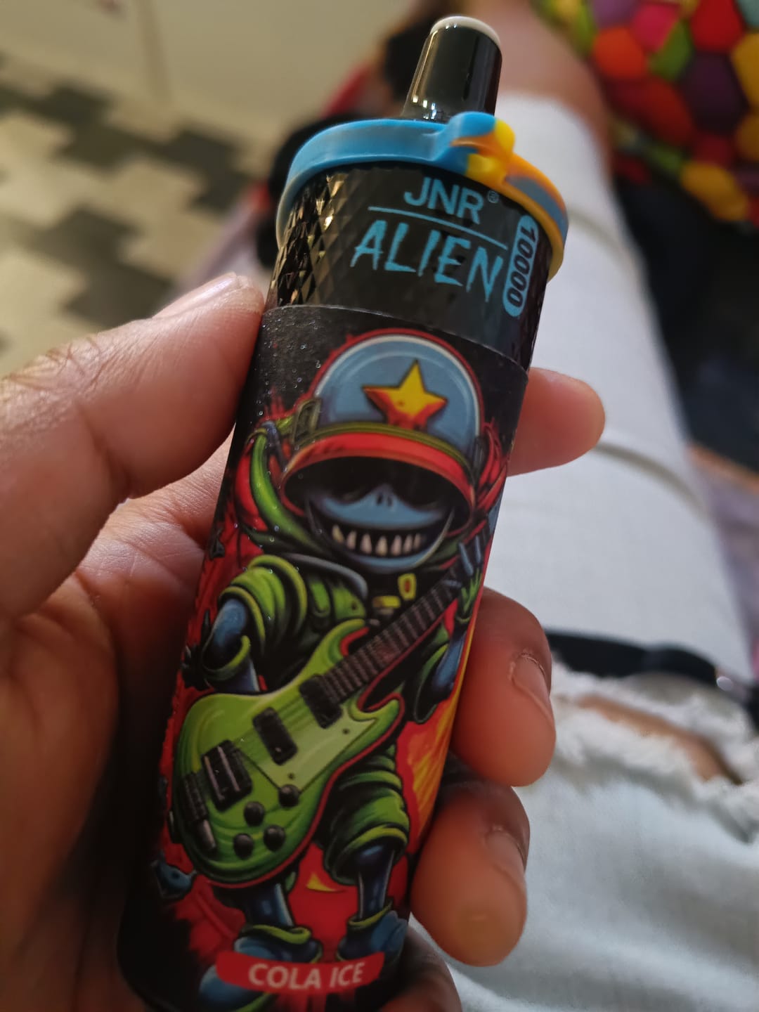 Customer photo review of JNR Alien 10000 Puffs Disposable Vape