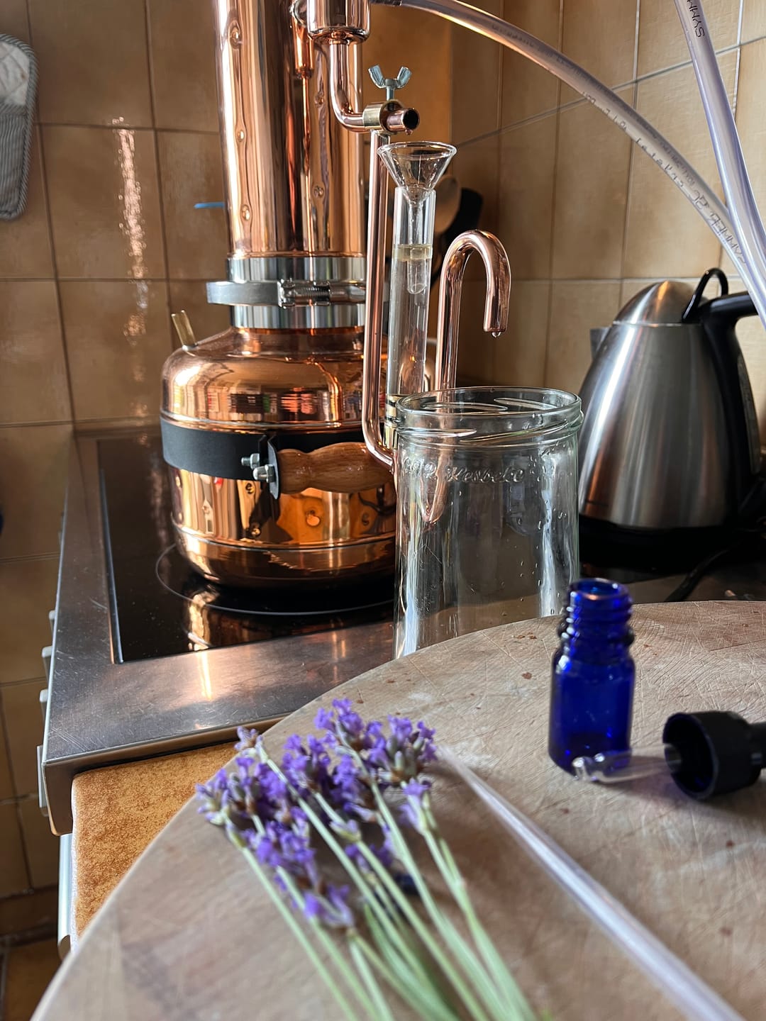Customer photo review of Essential Oil Distiller 1,9Gal/7L - Premium Kit