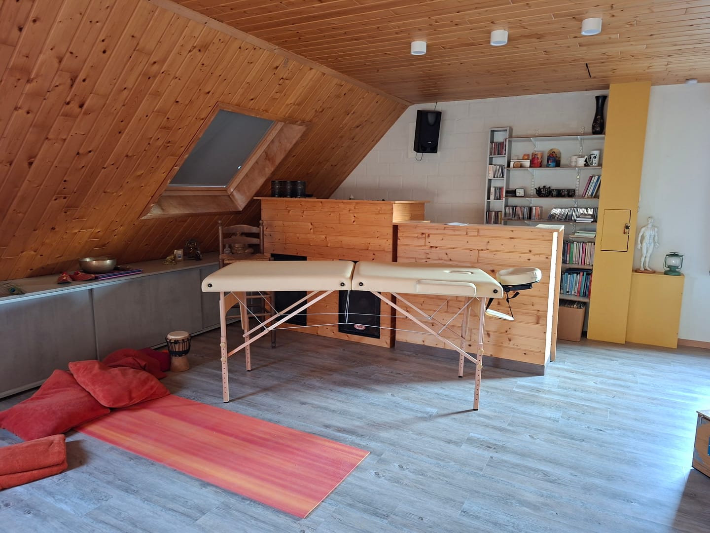Customer photo review of Massageliege Klappbar Sofia | Kosmetikliege