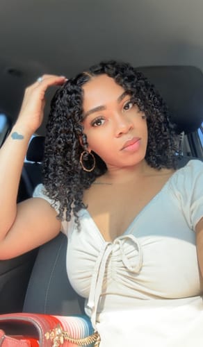 Customer photo review of CurlyMe Pre-cut 9x6 Lace M-cap Wear Go Glueless Mini Knots Kinky Curly Hair HD Lace Front Wig Pre-plucked