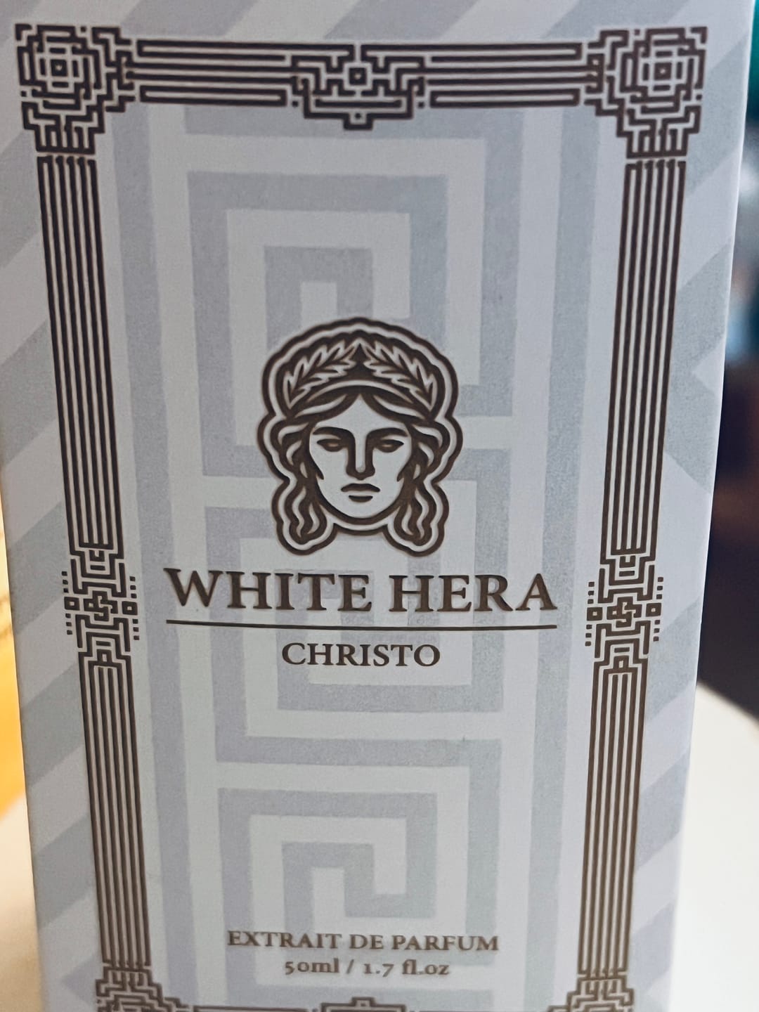 Customer photo review of WHITE HERA - Damen Parfum