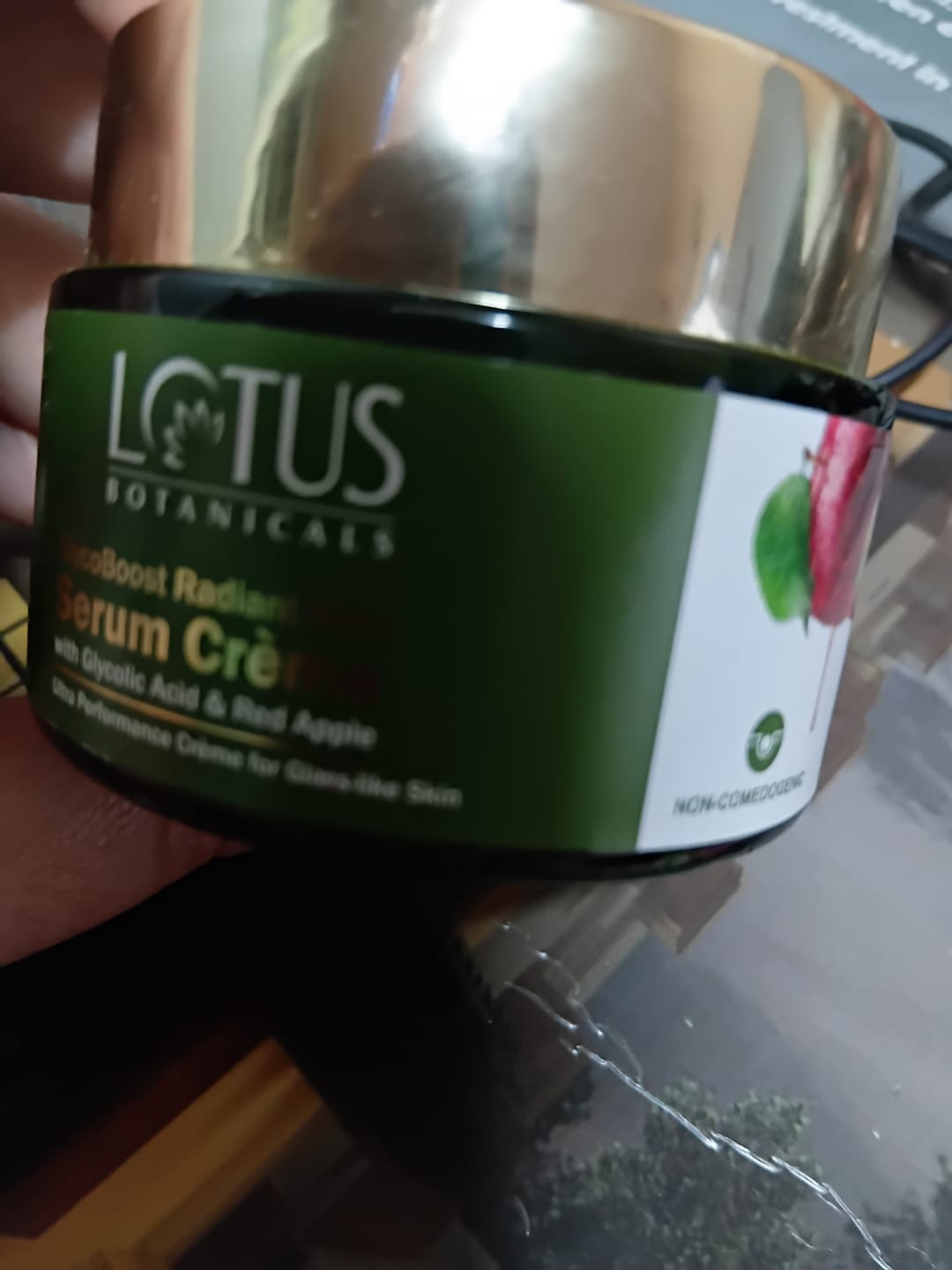 Customer photo review of GlycoBoost Radiant Skin Serum Crème