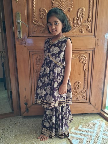 The Nesavu customer review from Harshini C.