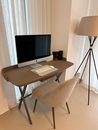 Customer photo review of Saddle Leather Desk JK-J13