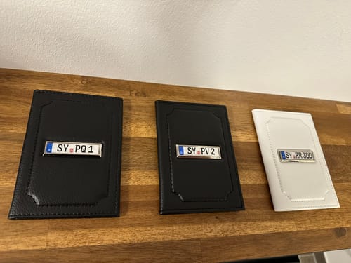 Customer photo review of Fahrzeugschein Hülle mit Deutschland Kennzeichen