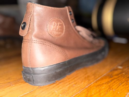 Customer photo review of Grounder Hi Leather