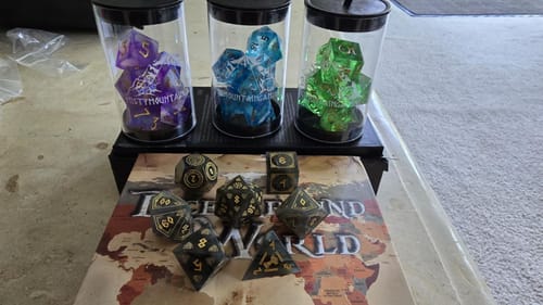 Customer photo review of Nordic Black Labradorite Stone Dice Set - Dice Around the World Collection