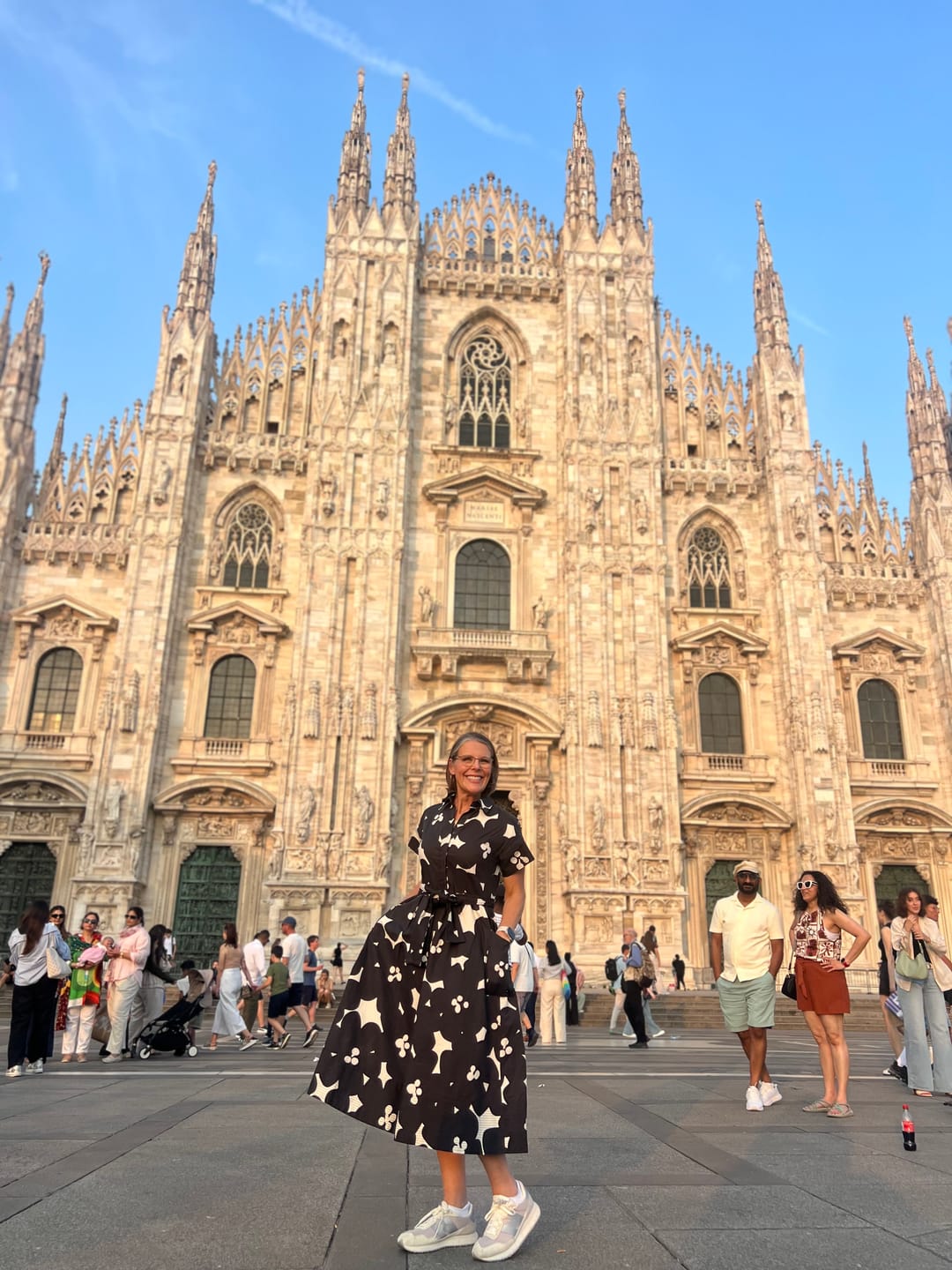 Customer photo review of HEIDI dress Jumbo Blooms Black & Ivory