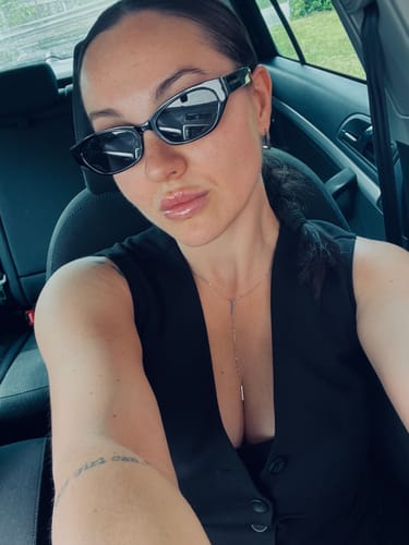 Customer photo review of KAE | Midnight