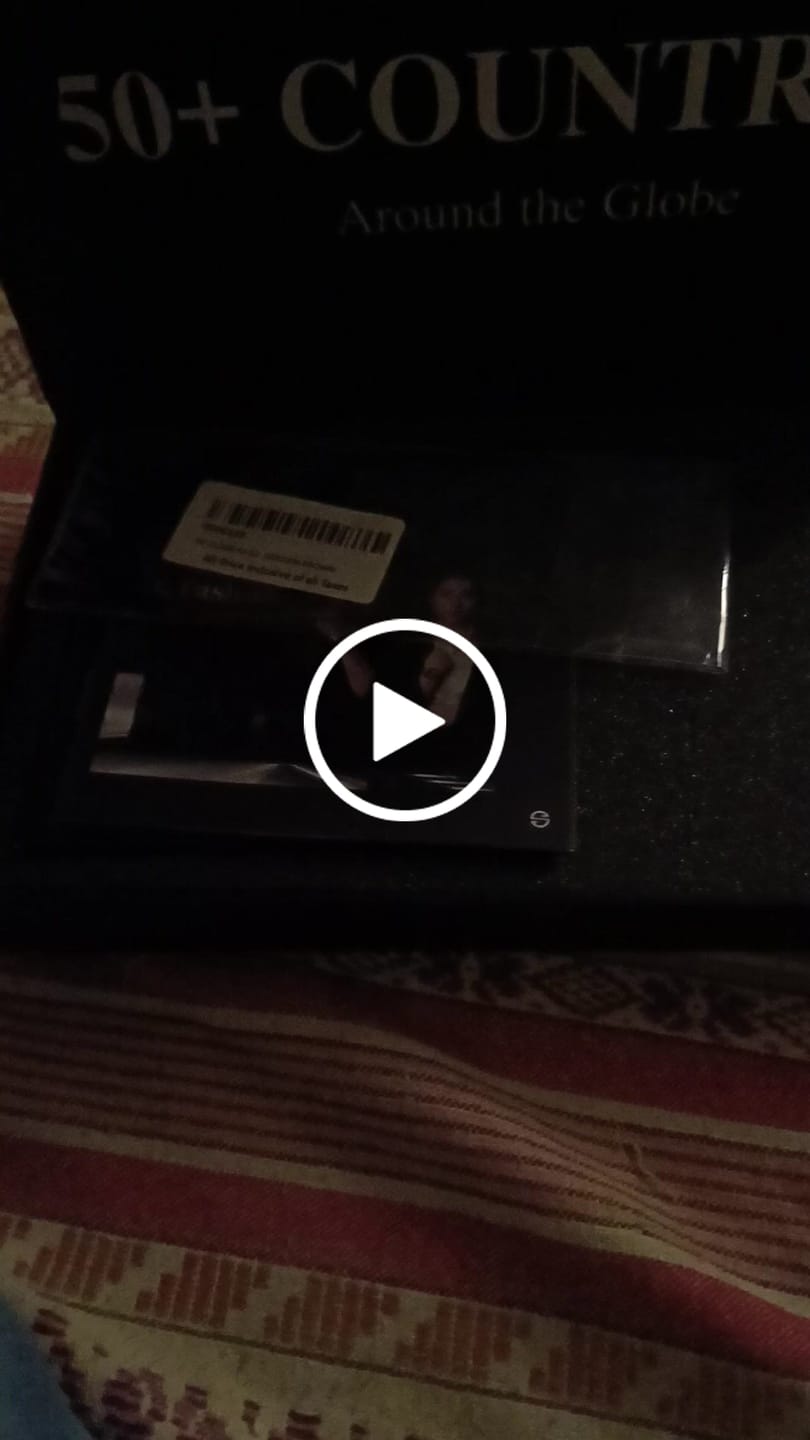 Customer video review of Hamlet