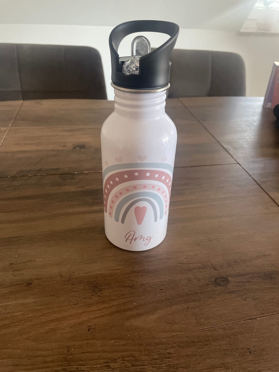 Customer photo review of Trinkflasche Kinder Edelstahl - Regenbogen - Personalisierbar mit Namen