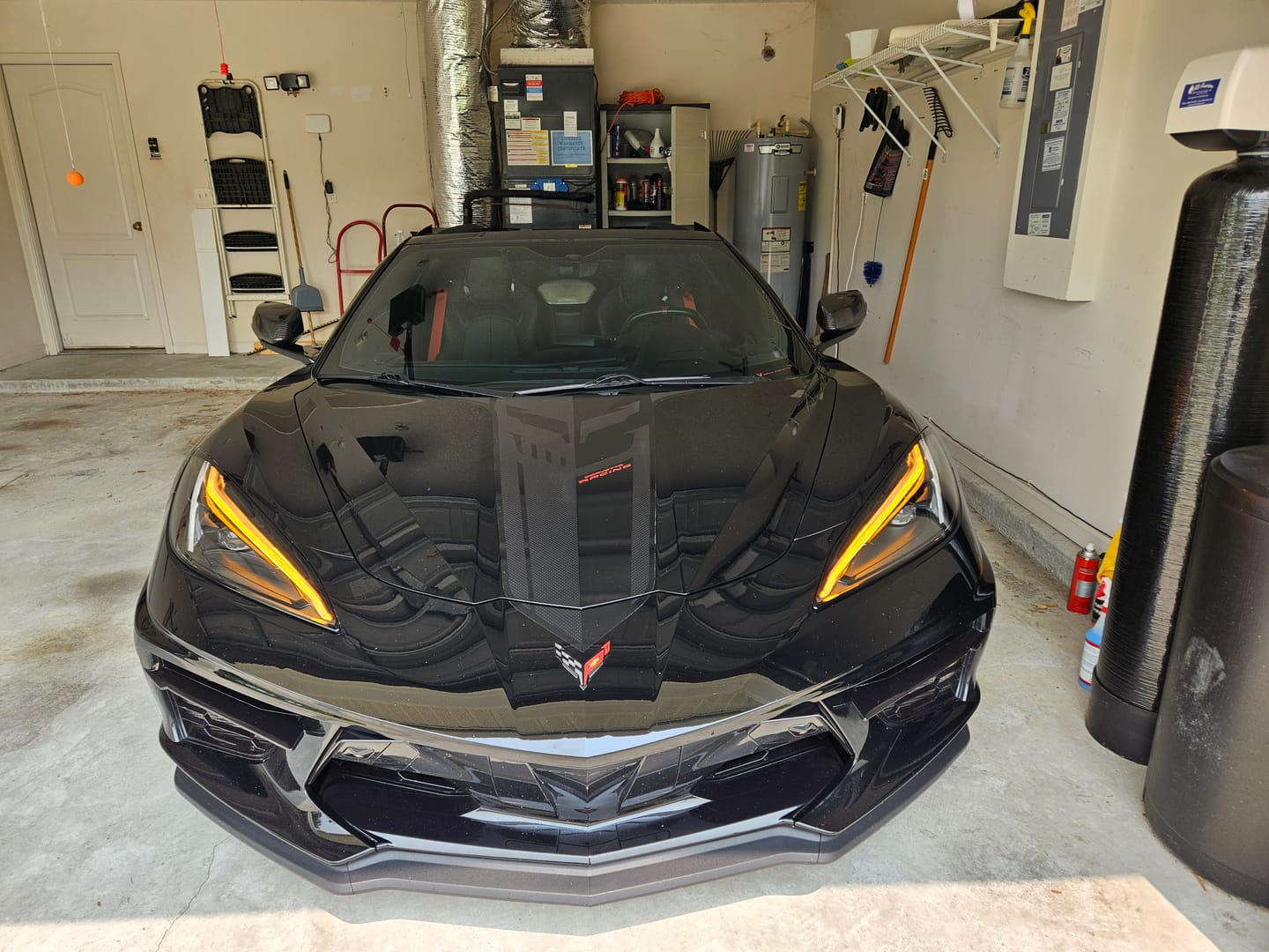 Customer photo review of Chevrolet Corvette C8 Upper Mirror Covers