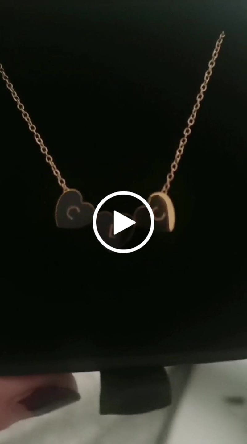 Customer video review of Amo Heart Triple Bead Necklace in Gold
