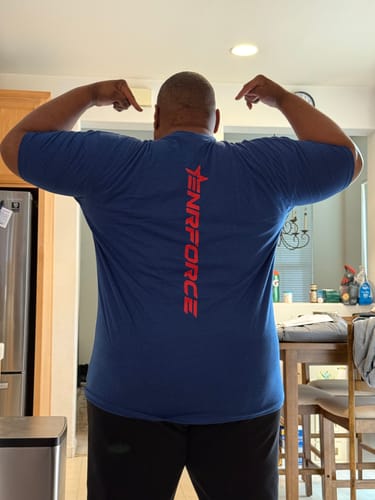 Customer photo review of Camo Live in the Moment Tee