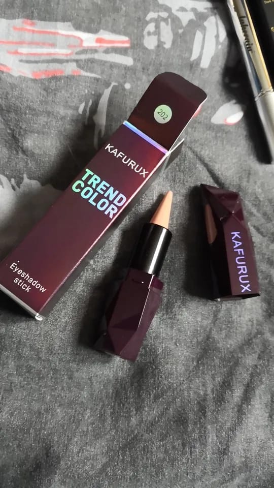 Customer photo review of 1pc Matte Sexy Lipstick Non Fading Brown lipliner Pen Contour Tint Lipstick Lasting Eye and Lip Makeup on offer Waterproof lip
