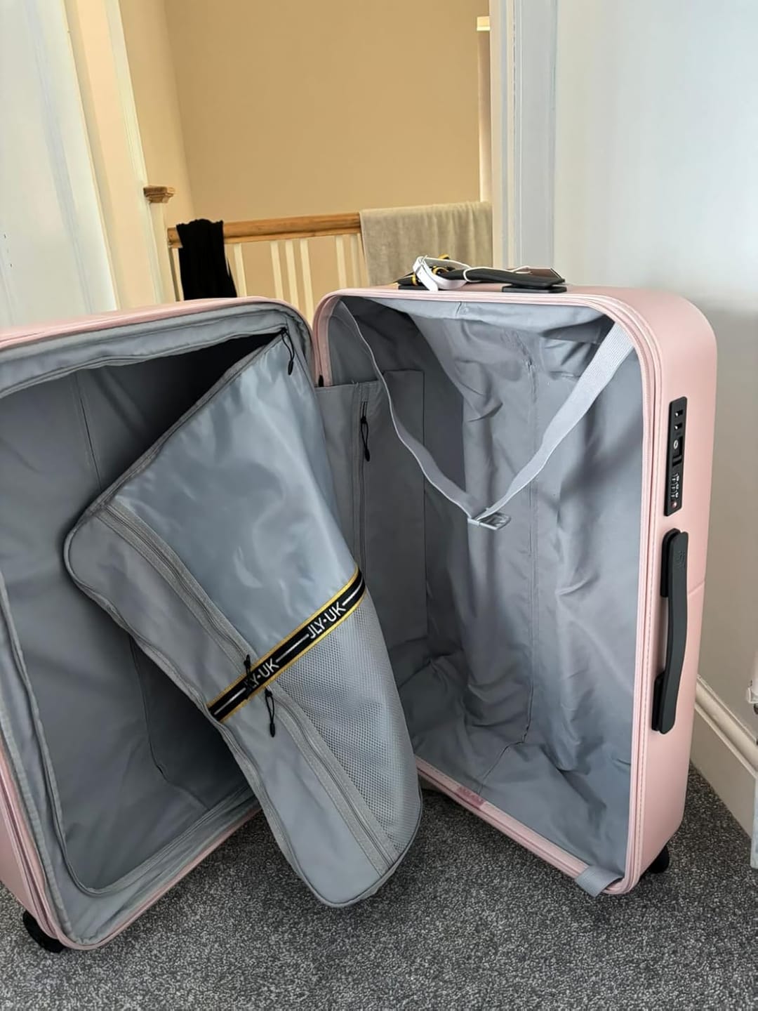 Customer photo review of JLY UK Timeless - Medium (68cm)