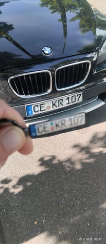 Customer photo review of Kennzeichen Schlüsselanhänger Mini Nummernschild Metall