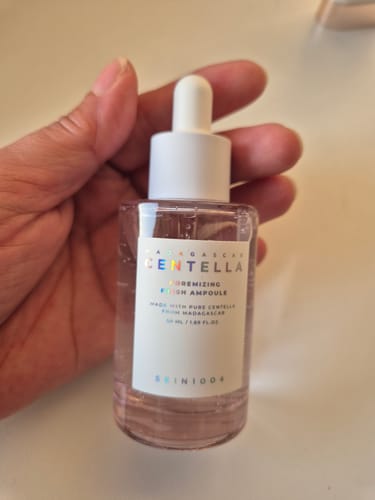 Customer photo review of SKIN1004 - Ampoule Jumbo rafraîchissante et réductrice de pores à la Centella de Madagascar - 50/100ml