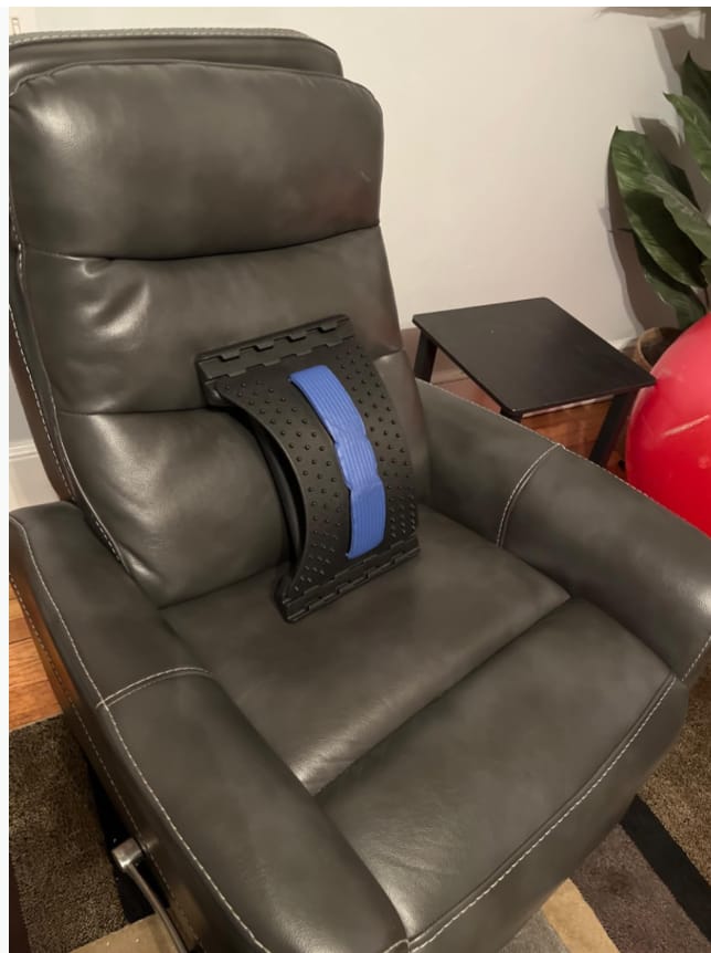 Customer photo review of Saludea SpineComfort Back Stretcher