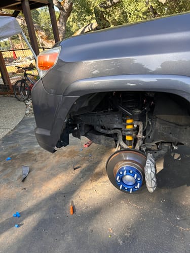 Customer photo review of Wheel Spacers 1.5 inch 6x5.5" Hubcentric