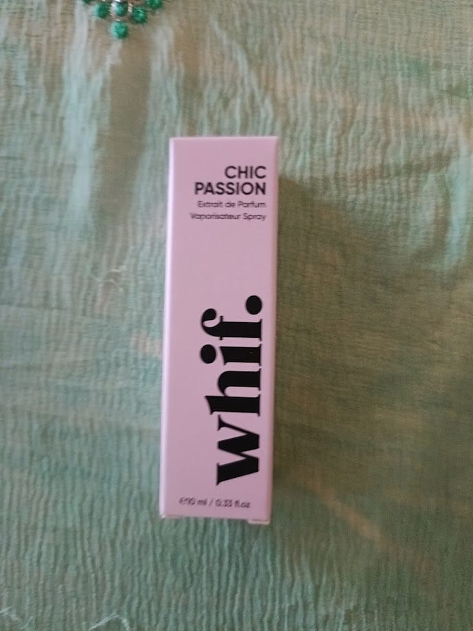 Customer photo review of Chic Passion