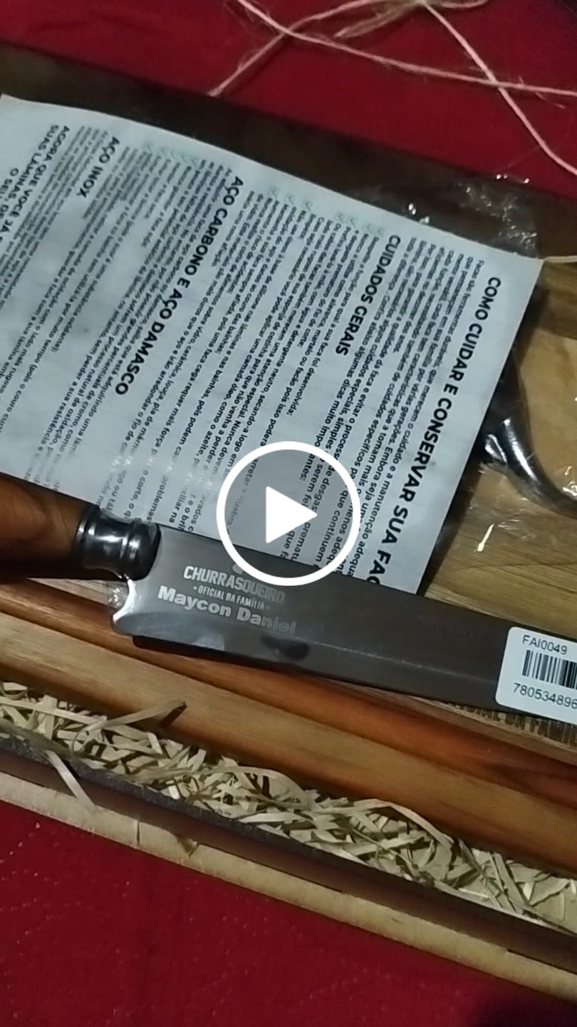 Customer video review of Kit Churrasco Personalizado Churrasqueiro Oficial da Família
