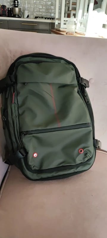 Customer photo review of Oxford Vacuum Compression Backpack 17 Inch Laptop Business Large Capacity — Black | KIMLUD