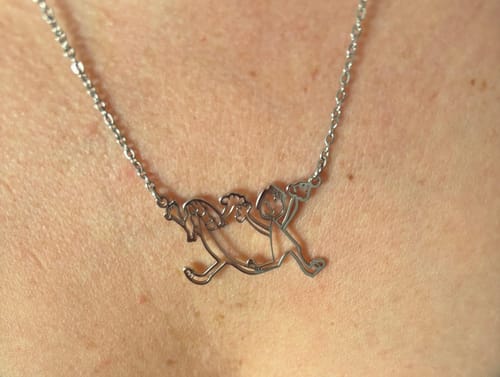 Customer photo review of Dibujo infantil personal como Collar o Colgante en oro