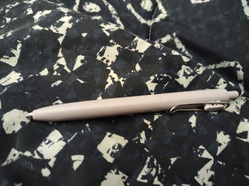 Customer photo review of Uni-ball One P - Repuesto Lápiz Gel 0,38 mm