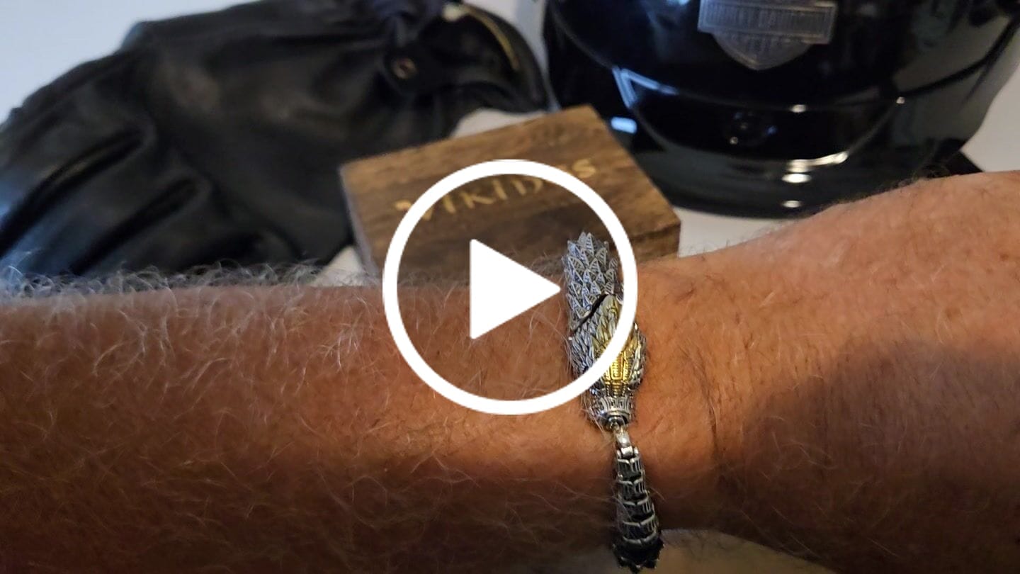 Customer video review of JÖRMUNGANDR - The World Serpent Bracelet | Handcrafted Stainless Steel Viking Jewelry