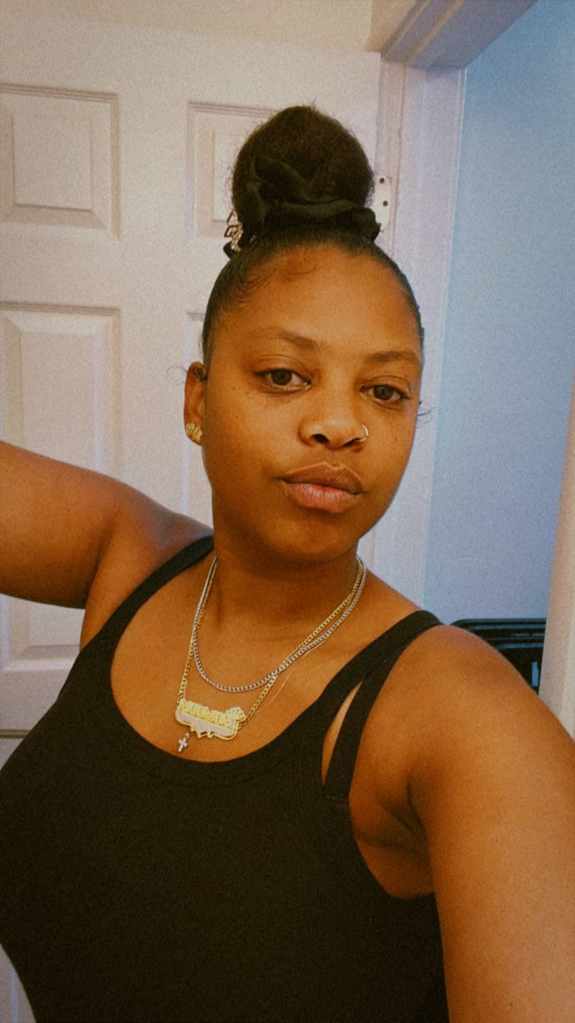 Customer photo review of Double Plated Royal Name Necklace w/ Cuban Chain