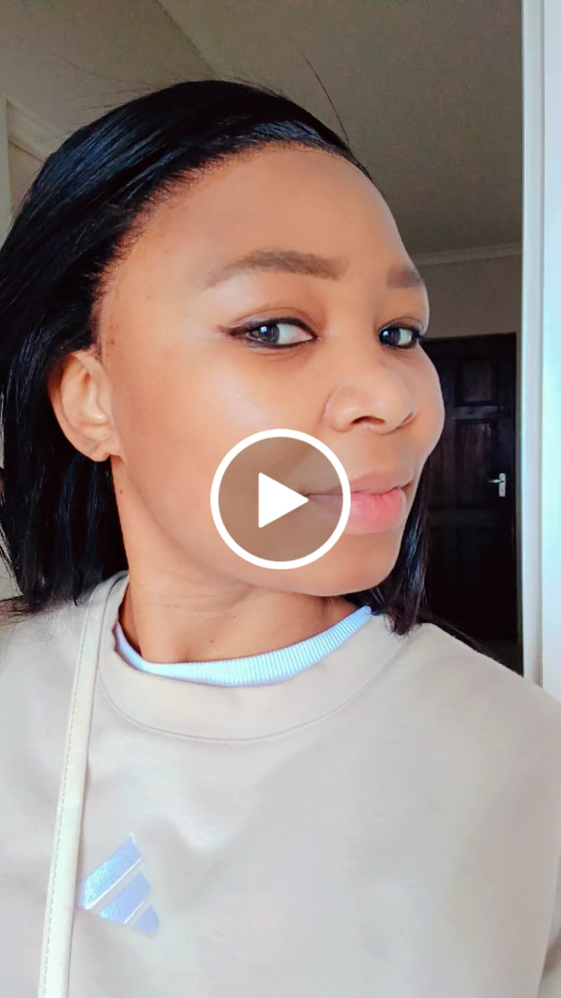 Customer video review of Wear And Go Pre-Bleached Double Drawn Bob With 7 X 5 Closure