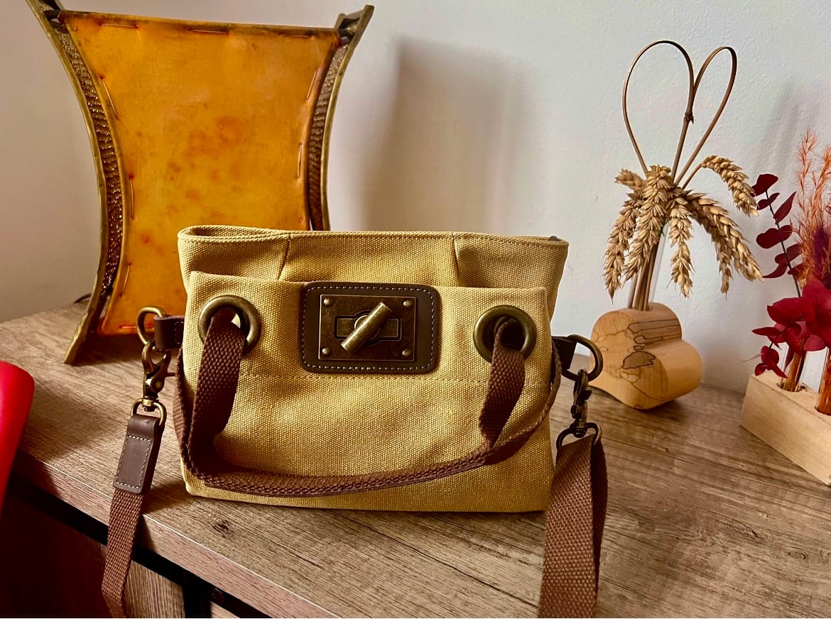 Customer photo review of PONT-DES-ARTS (XS)