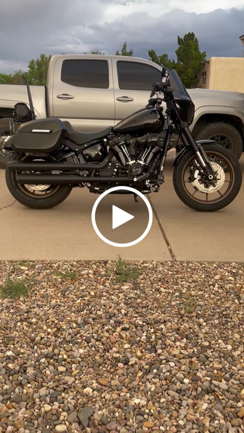 Customer video review of 32L - Darkin Large Quick Mount Painted Hard Saddlebags for Harley Softail Low Rider S FXLRS