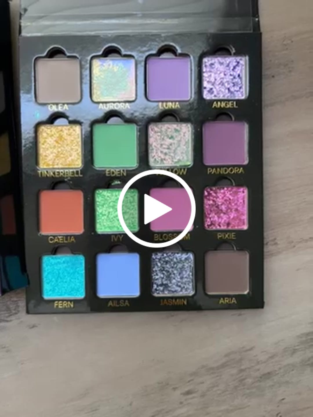 Customer video review of Frosted Fairy Prismatic Pastels Multichrome Magnetic Eyeshadow Palette ( PRE ORDER )