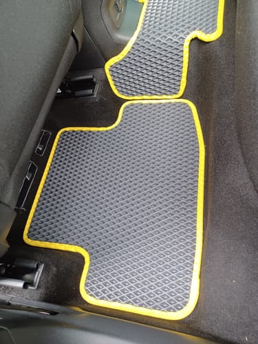 Customer photo review of Mata do bagażnika na wymiar