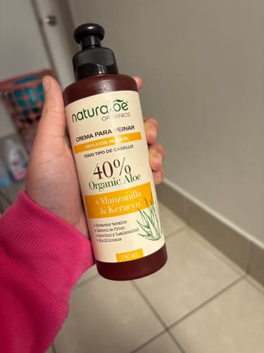 Customer photo review of Crema de Peinar Reflejos Rubios 250ml