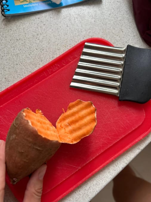 Customer photo review of Stainless Steel Crinkle Cutter
