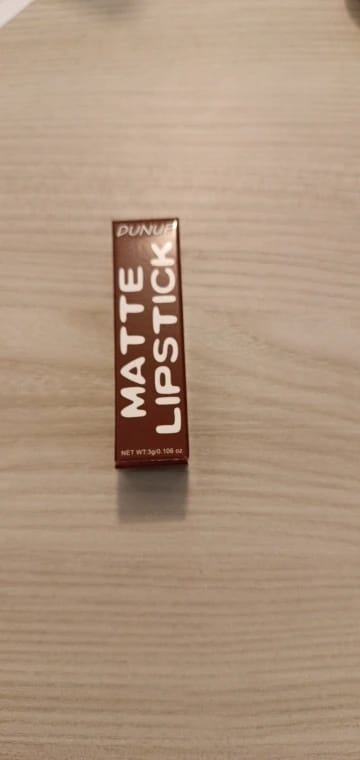 Customer photo review of Matte Velvet Gradient Lip Liner Pen Glide — Warm Terracotta-Brown | KIMLUD