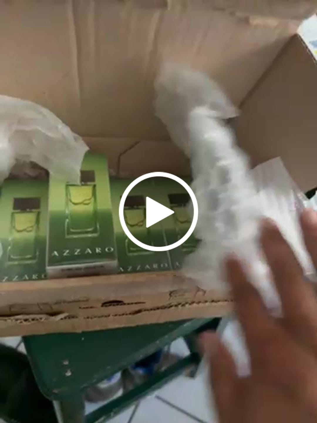 Customer video review of Azzaro Solarissimo Levanzo Eau de Toilette Pour Homme 75ml