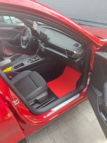 Customer photo review of Mata do bagażnika na wymiar