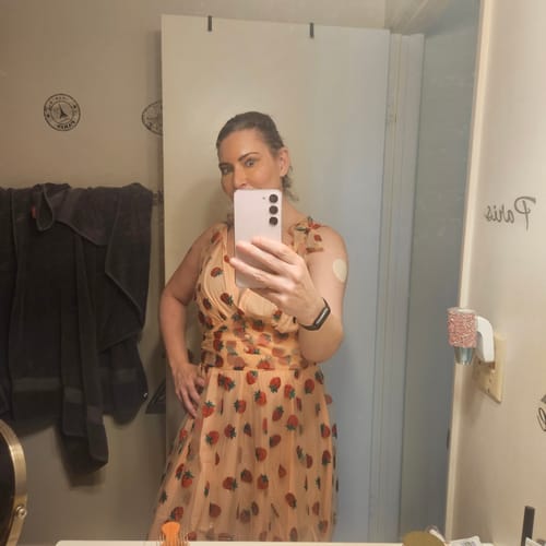 Customer review photo from Rebecca G.