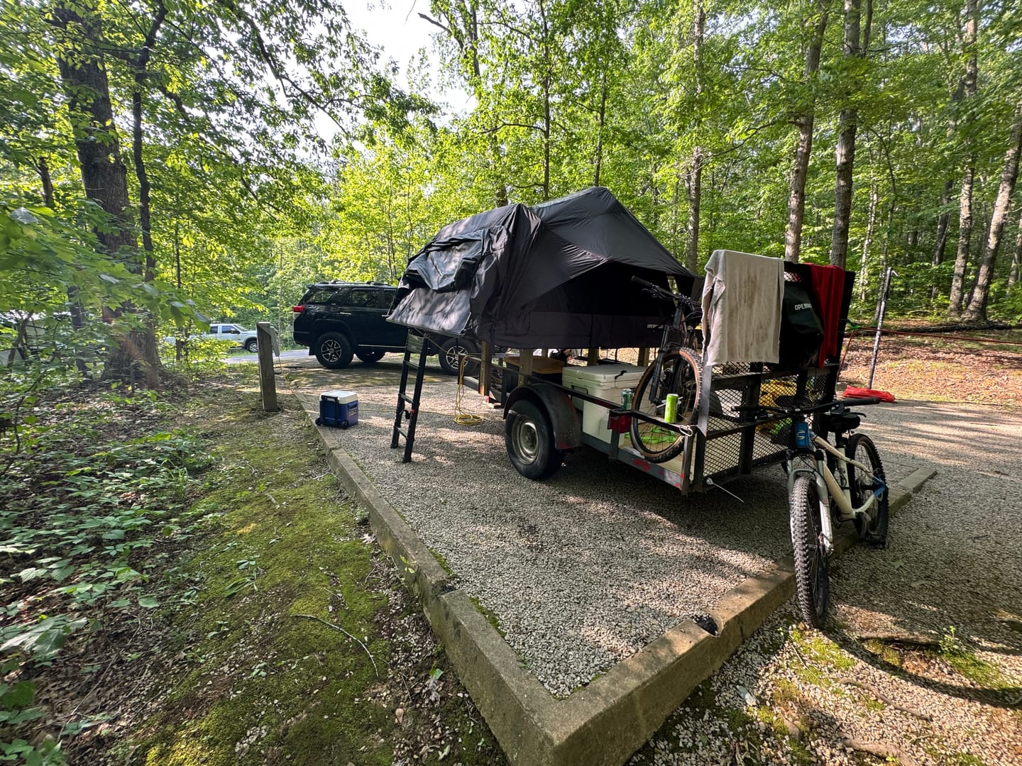 Customer photo review of OPENROAD Family Quick-Open Soft Roof Top Tent (4-Person)