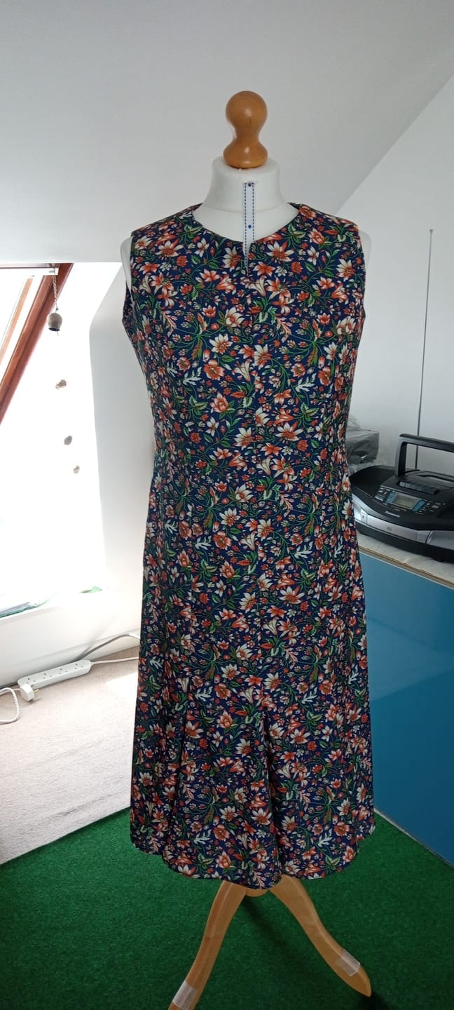 Customer photo review of Overlocking Thread - 3000 Yards